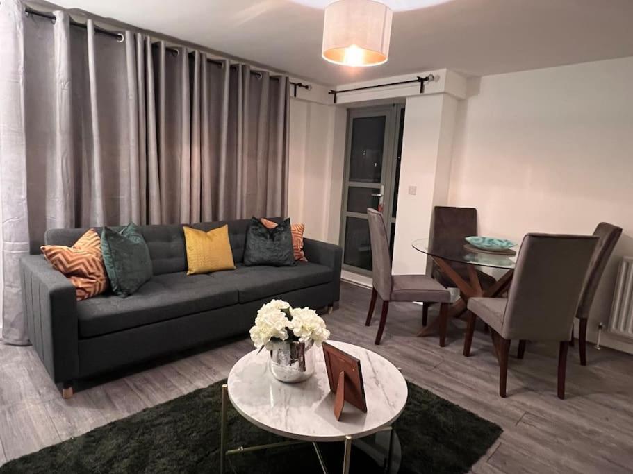 Appartement Nino Capital - Victoria à Londres Extérieur photo